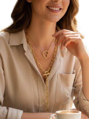 Women's Trendy Multi Layered Heart Toggle Lariat Necklace NWOT
